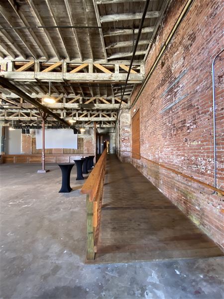 Ice House on Main (2/24/2020 - Credits: Joan Quintana, Will Walker)