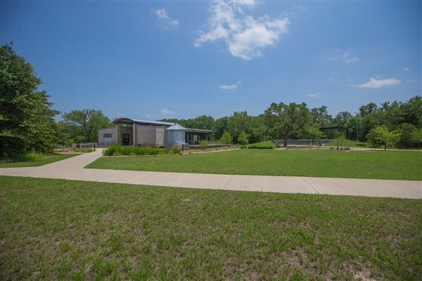 Lick Creek Nature Center (8/15/2019)