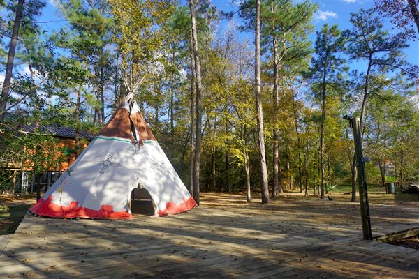 Rob Fleming Park - Tipi Tents (12/23/2020 - Credits: Sonia Guerrero)