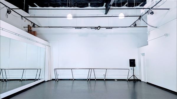 First Street Studio (4/5/2021 - Credits: Photos by Tikiri Shapiro unless otherwise notated)