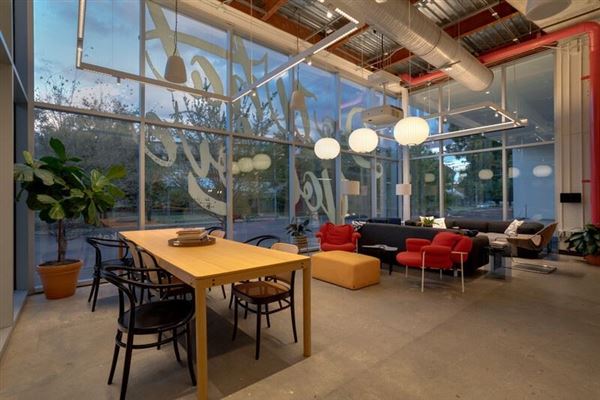 WeWork - Barton Springs - Cafe (4/1/2021)