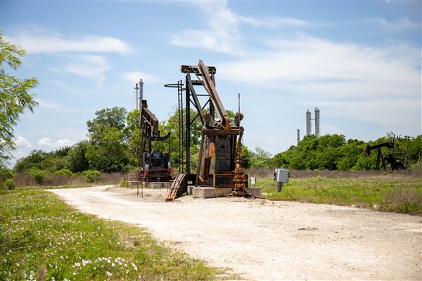 Sun Oil Road / Oil Derricks (5/3/2021 - Credits: City of Mont Belvieu)