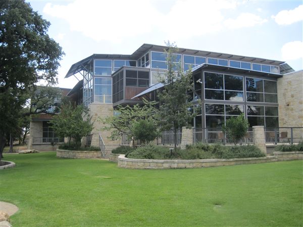 Patrick Heath Public Library (6/1/2021 - Credits: City of Boerne / E. Castle Photography)