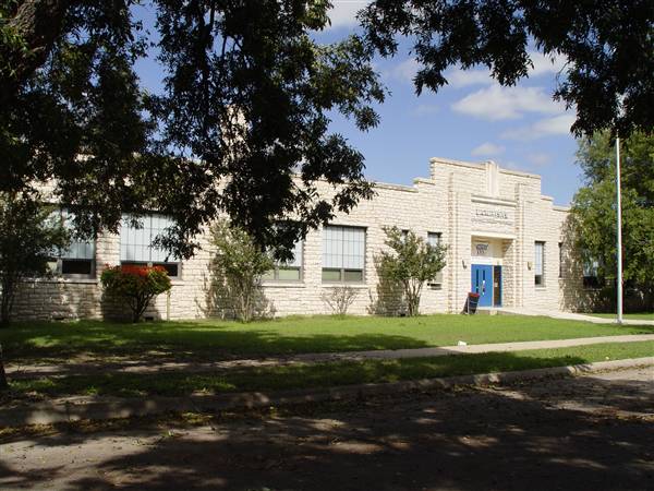 Former Lampasas Junior High (11/12/2009)