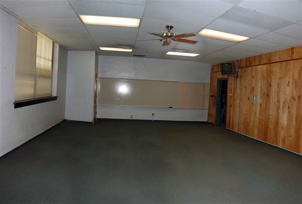 Former Lampasas Junior High (12/15/2009)