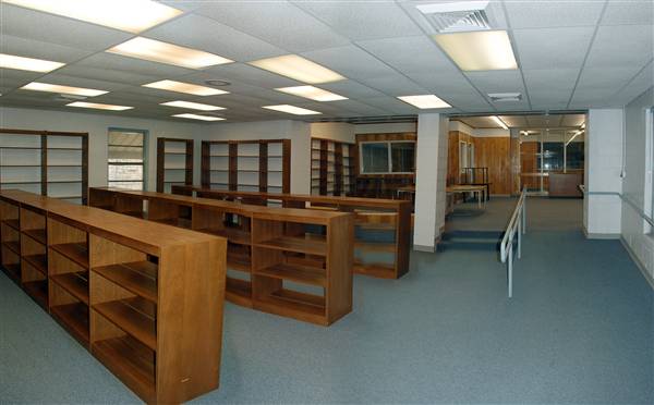 Former Lampasas Junior High (12/15/2009)