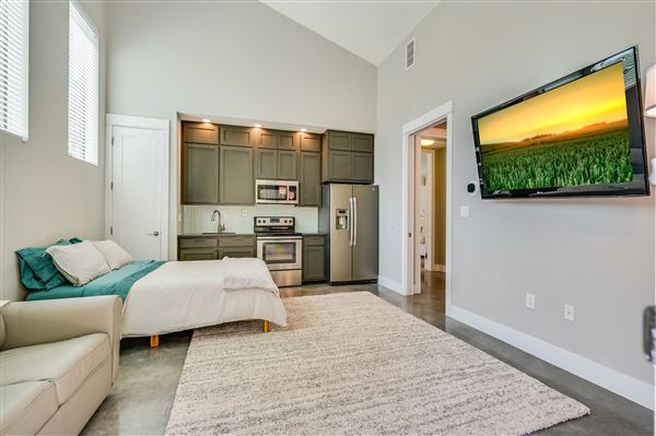 Brewery Hills Villa (5/30/2022)