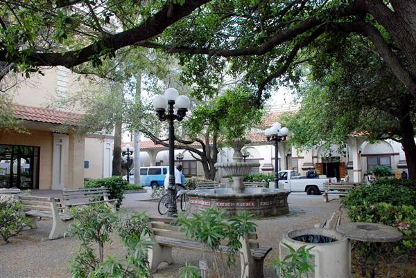 City Fountain Park (3/31/2010)