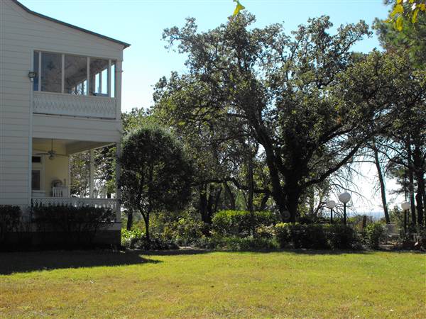 Hughes House (12/3/2010)
