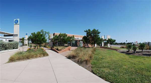 Capitol MetroRail - Leander Station (6/16/2011)