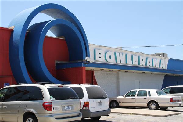 Killeen Bowlerama (10/25/2011)