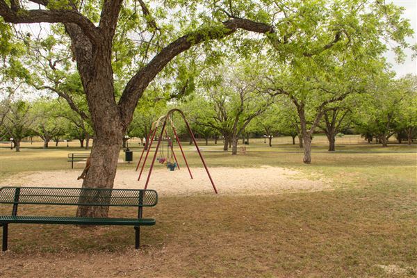 Floresville (4/22/2025 - Credits: Erik McCowan)