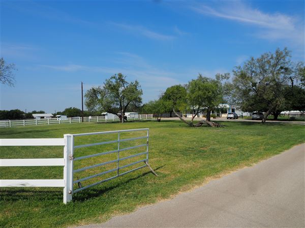 Ramsgate Farms (9/17/2025 - Credits: Matthew Bachofen and Stephen Reynolds)