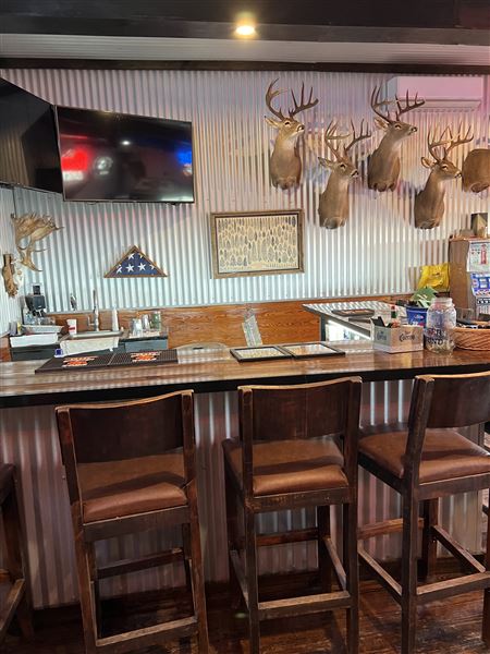 The Arrowhead Bar (11/12/2025 - Credits: Marci Willenberg)