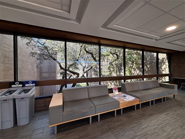 Dallas College - Cedar Valley Campus - Learning Commons (10/5/2026 - Credits: Austin Flores)