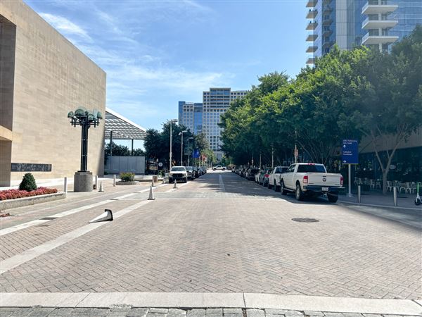 Flora Street (10/6/2025 - Credits: Austin Flores)