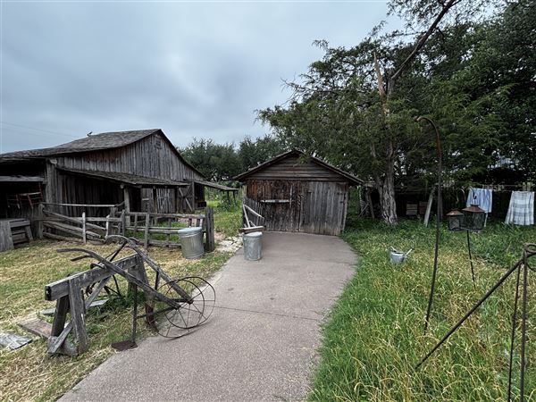 Old City Park - Dogtrot House (10/9/2025 - Credits: Austin Flores)