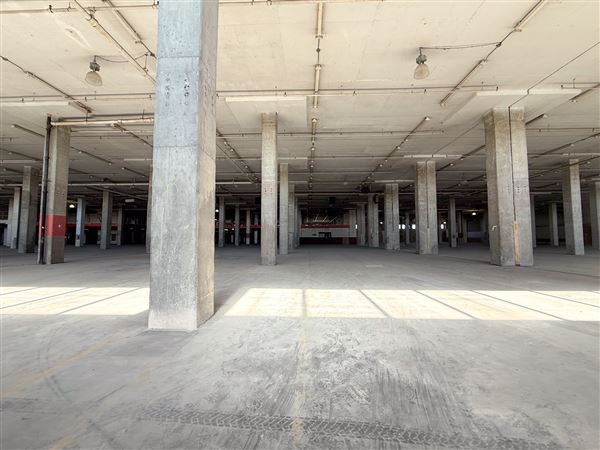 Roe Street Warehouse (12/8/2025 - Credits: Austin Flores)