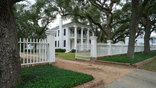Michel B. Menard House (11/6/2024 - Credits: Houston Film Commission)