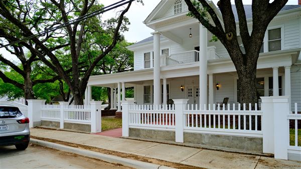 Conroe White House (4/18/2026 - Credits: Houston Film Commission)