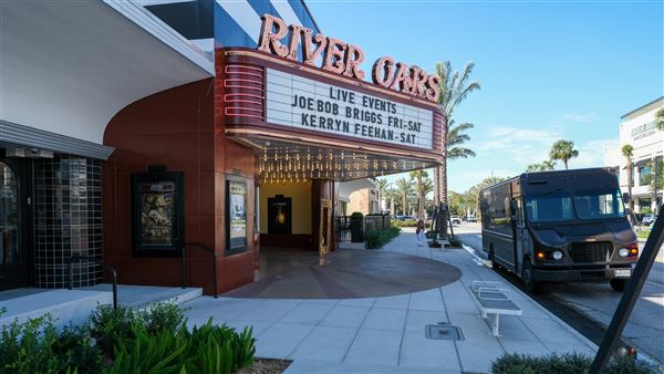 River Oaks Theatre (12/16/2024 - Credits: Houston Film Commission)