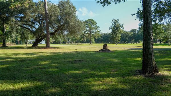 The Oaks of Anahuac (9/12/2025 - Credits: Houston Film Commission)