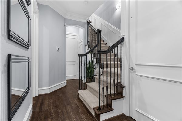 Worthington Condo