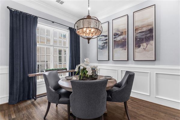 Worthington Condo