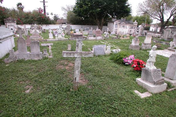 Brownsville City Cemetery (3/4/2004)