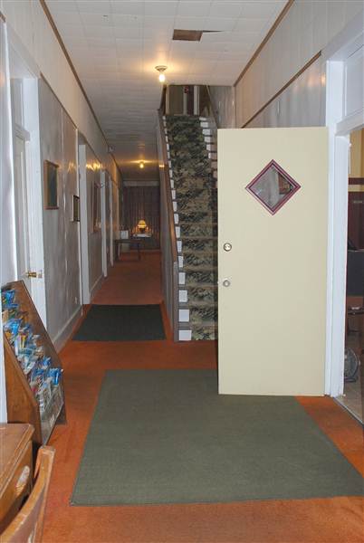Luther Hotel (5/30/2012)