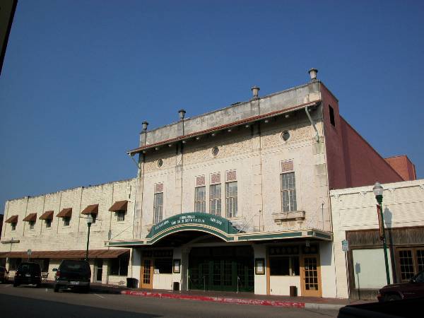 Crighton Theatre (9/28/2003)