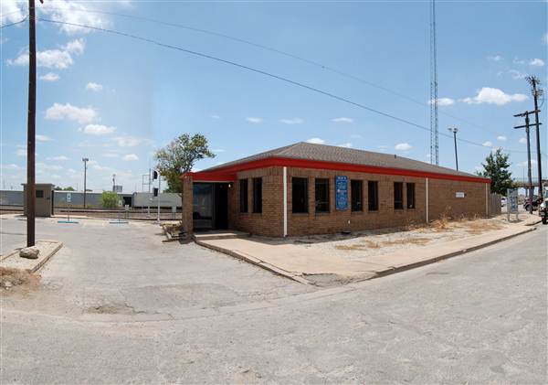 Taylor Amtrak Station (8/16/2012)