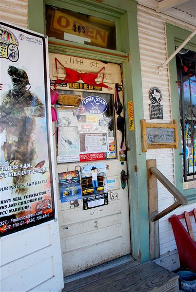 11th Street Bar (10/8/2012)