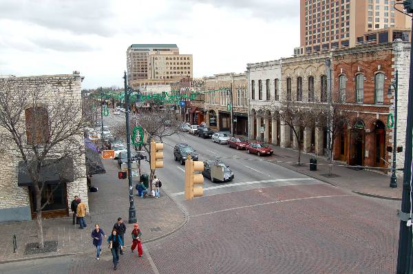 6th Street Retail District (12/28/2006)