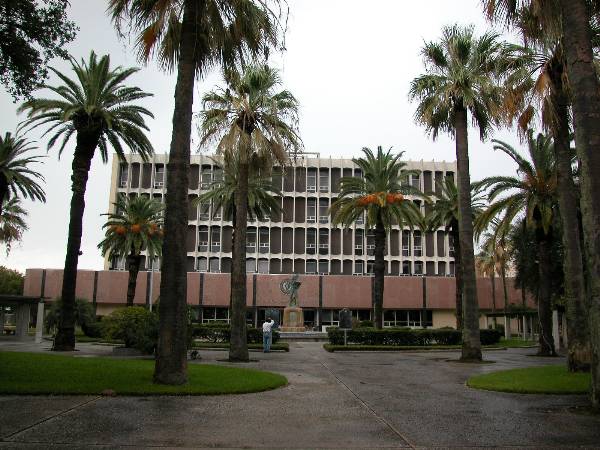 Galveston County Courthouse (9/25/2002)