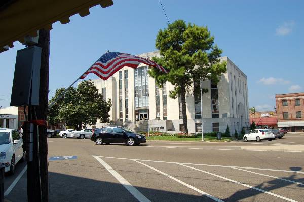 Houston County Courthouse (2/28/2007)