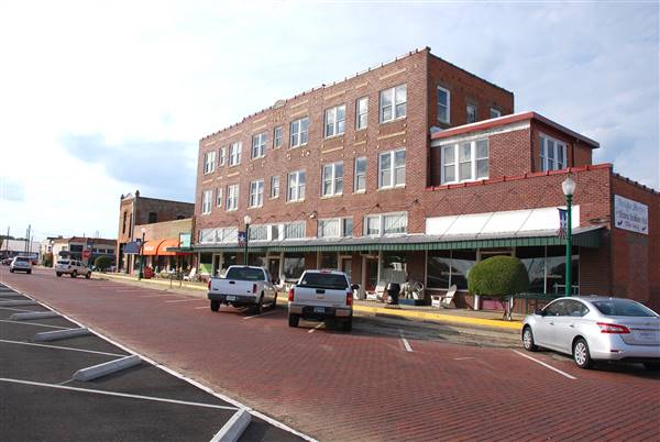 Mineola (10/8/2015)