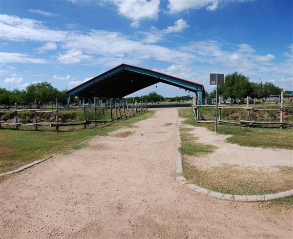 Edinburg Municipal Park (8/22/2015)