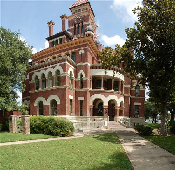 Gonzales County Courthouse (12/8/2016)