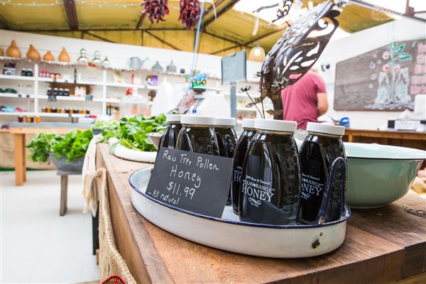 Two Clay Birds Garden Market (3/16/2018)