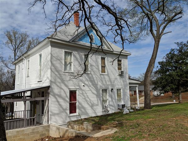 House at 1211 South Sycamore Street (3/8/2018 - Credits: BRENT PAXTON)