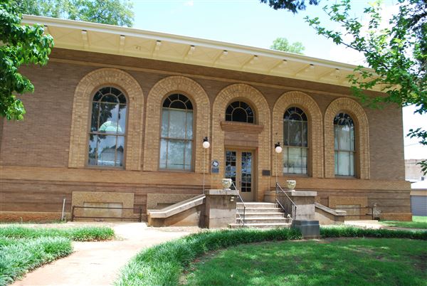 Carnegie Library (7/6/2019)
