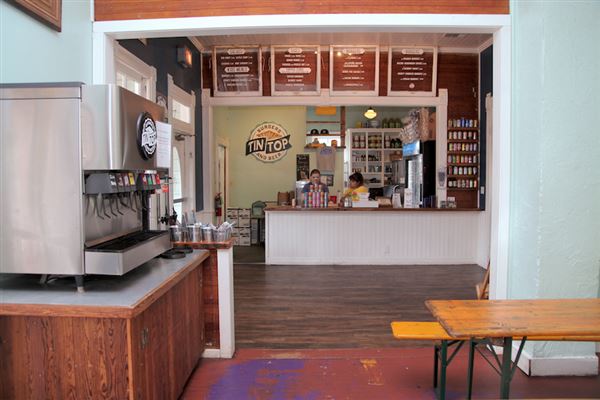 Tin Top Burgers & Beer (8/30/2019 - Credits: Tim Severson)