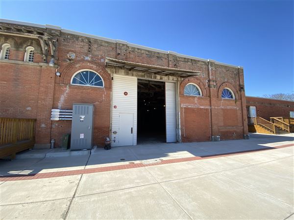 Ice House on Main (2/24/2020 - Credits: Joan Quintana, Will Walker)