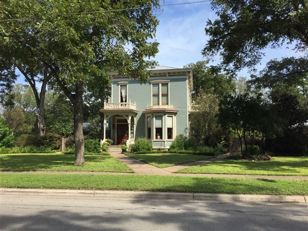 Adolph A. Erhard House (7/21/2020 - Credits: Cindy Aarvig)