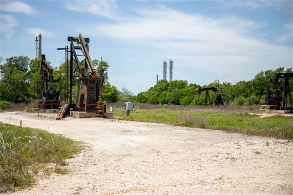 Sun Oil Road / Oil Derricks (5/3/2021 - Credits: City of Mont Belvieu)