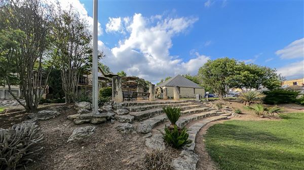 Cibolo Trail (6/30/2021 - Credits: City of Boerne / E. Castle Photography)