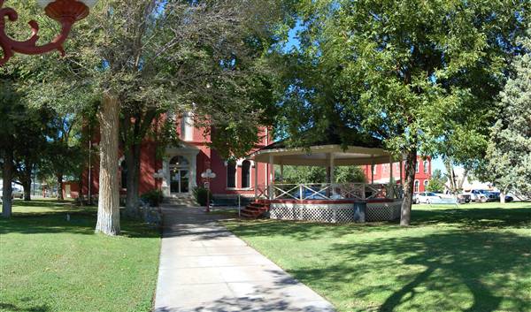 Brewster County Courthouse (10/14/2009)