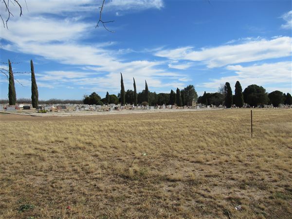 Miles Cemetery (1/19/2022 - Credits: Jane Jeschke)