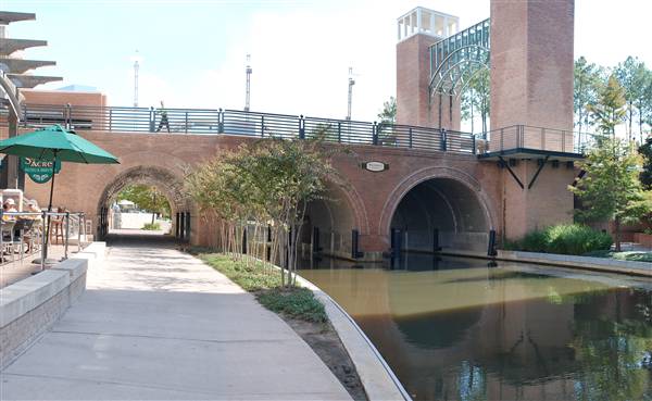 The Woodlands Waterway (11/6/2009)